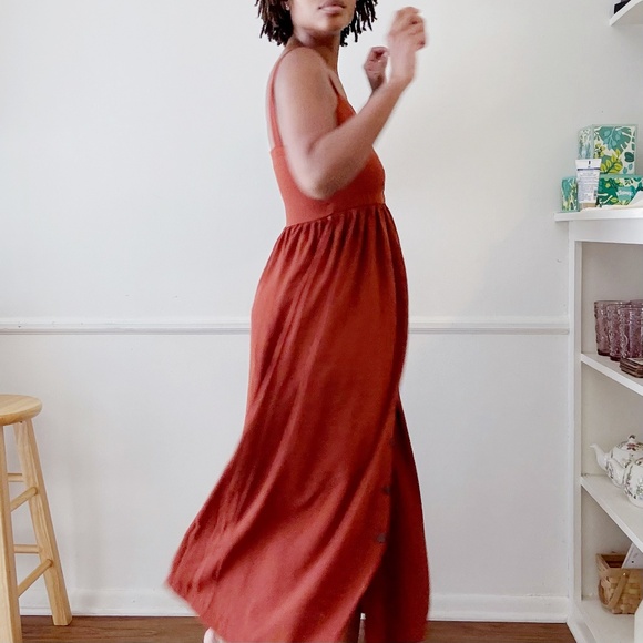 brick red button up maxi dress - Picture 2 of 6